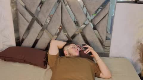 Snapshot of chel_seth chatting on 10, 2, 2026 online show from 10, 2, 2026