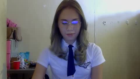 chelly4u69 online show from 18, 9, 2025