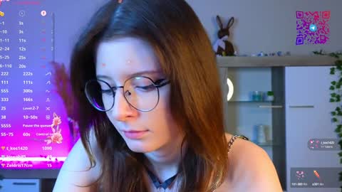 Snapshot of chelseacerys chatting on 9, 12, 2024 Mona online show from 9, 12, 2024