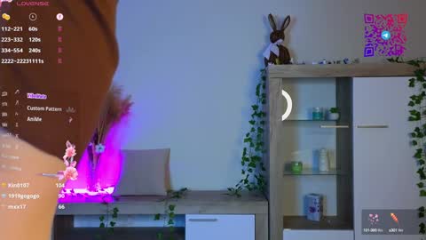 Snapshot of chelseacerys chatting on 10, 12, 2024 Mona online show from 10, 12, 2024