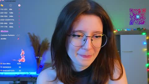 Snapshot of chelseacerys chatting on 31, 1, 2025 Mona online show from 31, 1, 2025