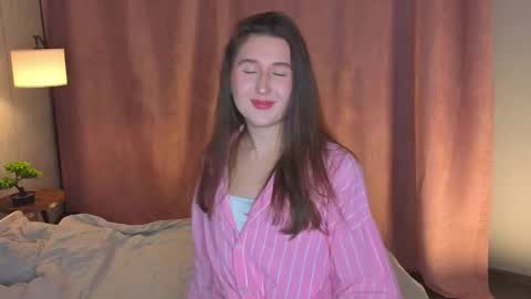Snapshot of chelsiecleal chatting on 20, 10, 2025 chelsiecleal online show from 20, 10, 2025