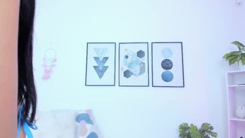 Chelsy online show from 5, 3, 2025