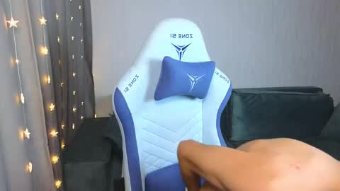 LUCASRYANPVT IS OPEN online show from 16, 2, 2025