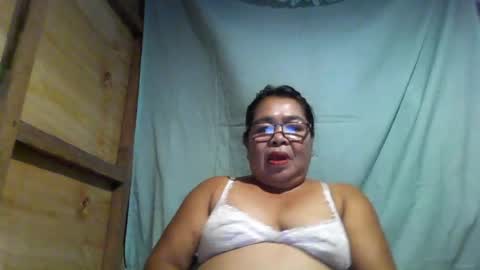 chenita_kits online show from 8, 7, 2026