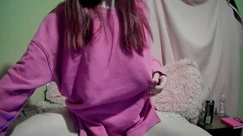 Snapshot of cherritwisted_x chatting on 9, 1, 2025 Cherri online show from 9, 1, 2025