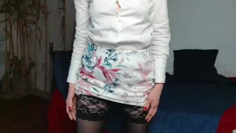 Snapshot of cherry_blossomsx chatting on 15, 2, 2025 thanks guys see you tomorrow online show from 15, 2, 2025