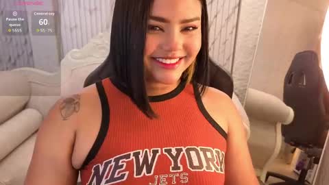 Snapshot of cherry_bunny_cn chatting on 6, 6, 2026 cherry_bunny_cn online show from 6, 6, 2026