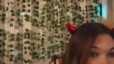 Di online show from 1, 11, 2025