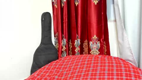 cherry_falls online show from 3, 6, 2026