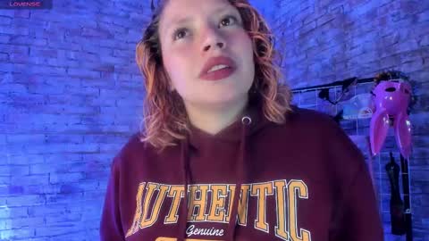     online show from 20, 9, 2025