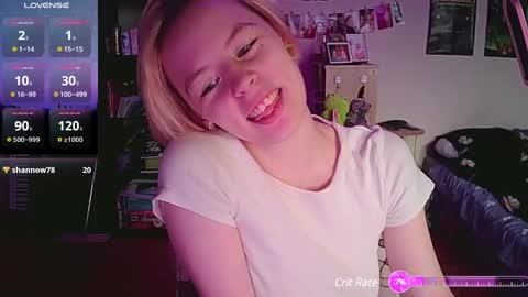 Snapshot of cherrybaby_0 chatting on 9, 12, 2024 cherrybaby_0 online show from 9, 12, 2024