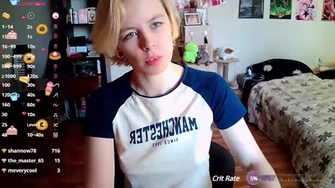 Snapshot of cherrybaby_0 chatting on 17, 12, 2024 cherrybaby_0 online show from 17, 12, 2024