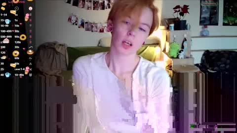 Snapshot of cherrybaby_0 chatting on 20, 1, 2025 cherrybaby_0 online show from 20, 1, 2025