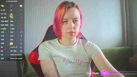 Snapshot of cherrybaby_0 chatting on 14, 9, 2025 cherrybaby_0 online show from 14, 9, 2025