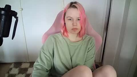 cherrybaby_0 online show from 14, 5, 2026