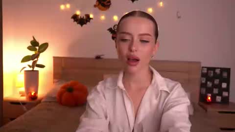 Alisha online show from 17, 10, 2025