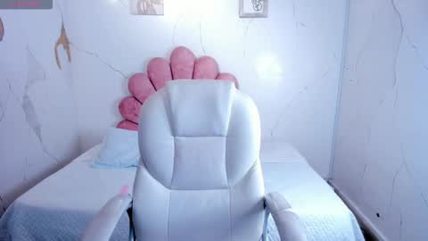 Snapshot of cherrybombs_ chatting on 25, 2, 2026 Cherry online show from 25, 2, 2026