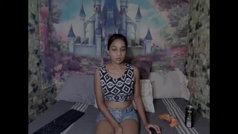 Snapshot of cherryindian694u chatting on 26, 6, 2026 leah is the name online show from 26, 6, 2026