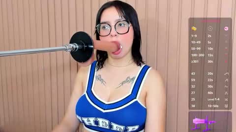 Snapshot of cherryl_blosom_ chatting on 25, 11, 2025 Cherryl online show from 25, 11, 2025