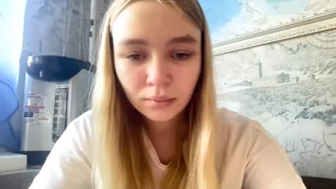 Snapshot of cherryleija chatting on 9, 6, 2026 Lei online show from 9, 6, 2026