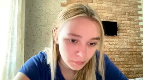 Snapshot of cherryleija chatting on 12, 6, 2026 Lei online show from 12, 6, 2026