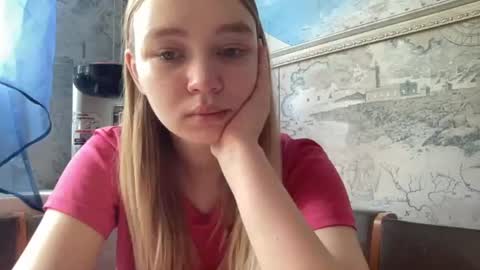 Snapshot of cherryleija chatting on 15, 6, 2026 Lei online show from 15, 6, 2026