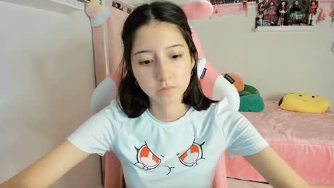 Snapshot of cherrymafer666 chatting on 18, 12, 2024 cherrycute666 online show from 18, 12, 2024