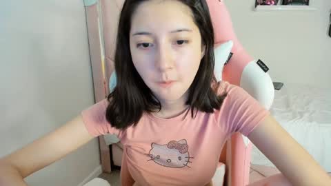 Snapshot of cherrymafer666 chatting on 24, 1, 2025 cherrycute666 online show from 24, 1, 2025
