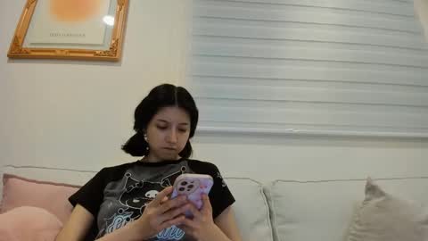 Snapshot of cherrymafer666 chatting on 1, 3, 2025 cherrycute666 online show from 1, 3, 2025