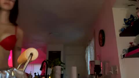cherrynovaxo online show from 10, 7, 2026