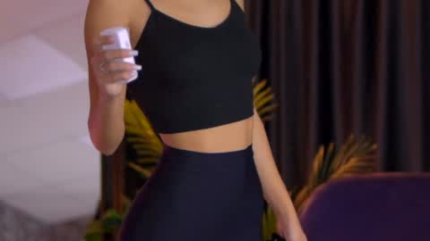 Snapshot of cherryselena chatting on 13, 12, 2024 Selena online show from 13, 12, 2024