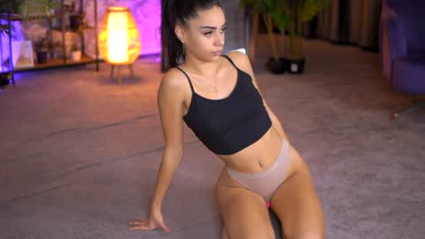 Snapshot of cherryselena chatting on 21, 12, 2024 Selena online show from 21, 12, 2024