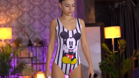 Snapshot of cherryselena chatting on 18, 1, 2025 Selena online show from 18, 1, 2025