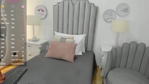 Valery  online show from 10, 9, 2025