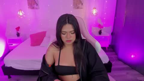 Cherry Vixen online show from 24, 11, 2025