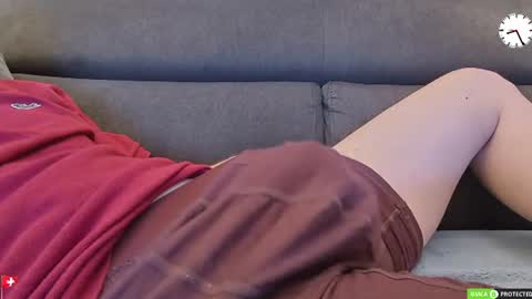 Snapshot of chezmonsieur_g chatting on 3, 7, 2026 Grey online show from 3, 7, 2026