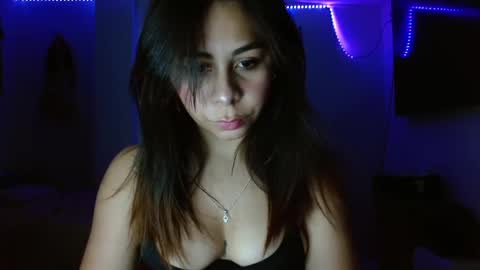 Snapshot of chiara_20 chatting on 4, 10, 2025 Airam online show from 4, 10, 2025