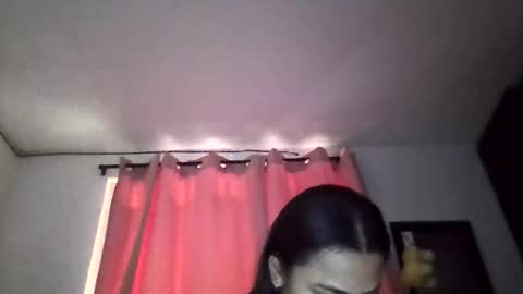 Snapshot of chiara_20 chatting on 20, 11, 2025 Airam online show from 20, 11, 2025