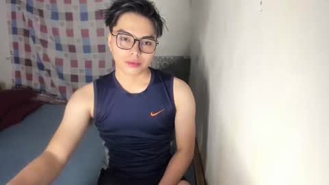 Snapshot of chicago_west chatting on 8, 2, 2026 Ask me online show from 8, 2, 2026