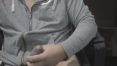 chicagoalex68 online show from 16, 12, 2025