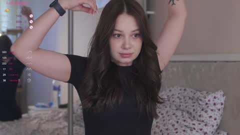 Snapshot of chillgirlll chatting on 1, 6, 2026 Nicole online show from 1, 6, 2026