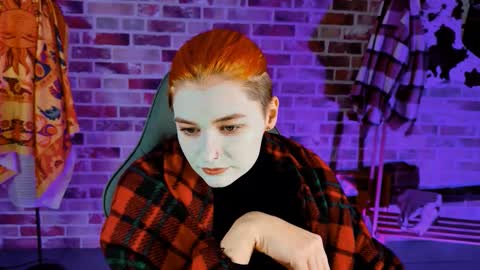 Bella online show from 20, 10, 2025