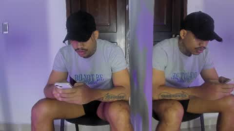 Snapshot of chirshot21_ chatting on 13, 7, 2026 Chris online show from 13, 7, 2026