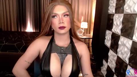 Franching Lee online show from 8, 10, 2025