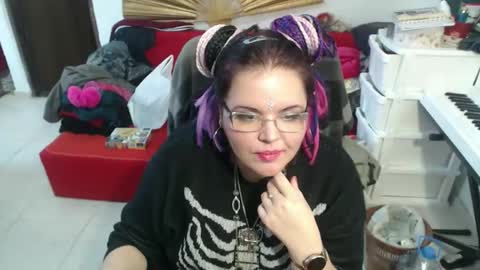 Chloe online show from 14, 12, 2025