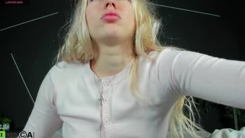 Chloe online show from 2, 5, 2026