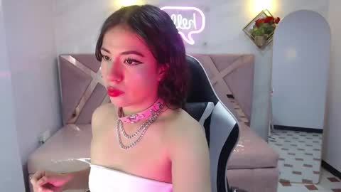 Snapshot of chloe_brownn_v chatting on 20, 9, 2025 Hi Stream 1500 to 2100 online show from 20, 9, 2025