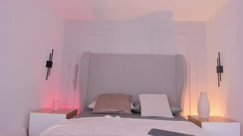 Chloe online show from 17, 11, 2025