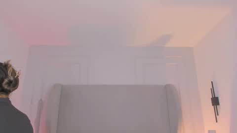 Chloe online show from 22, 12, 2025